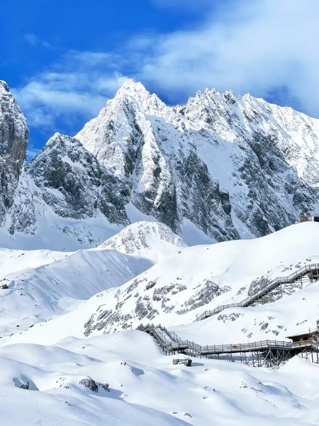 Jade Dragon Snow Mountain