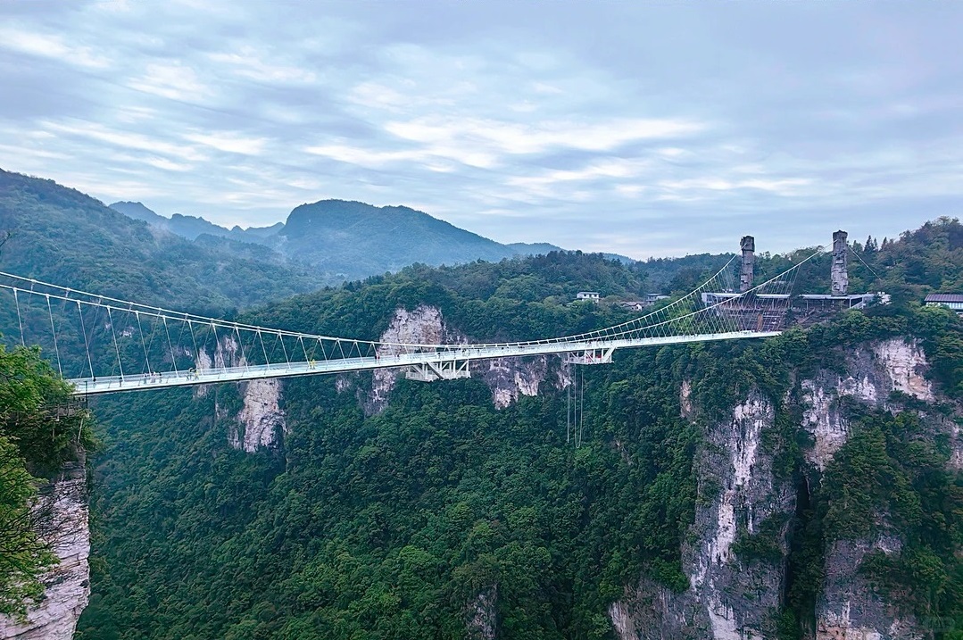 Zhangjiajie Grand Canyon Glass Bridge